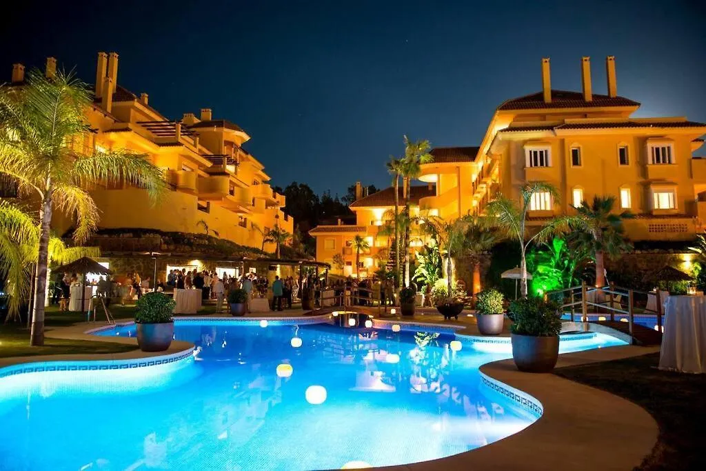 Stunning 2 Bedroom Apartment In Aloha Hill Club Marbella