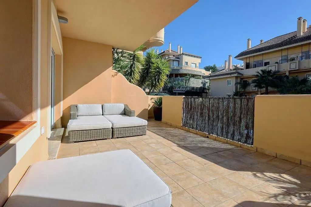 Stunning 2 Bedroom Apartment In Aloha Hill Club Marbella 0*,